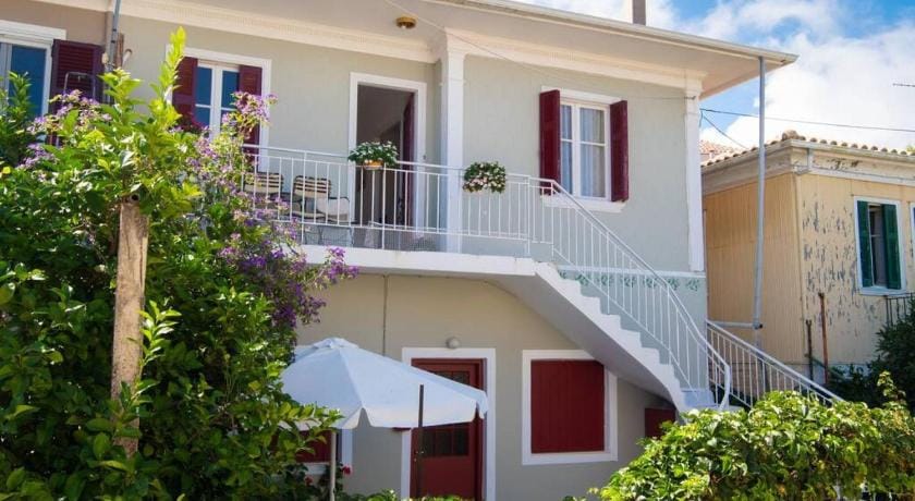 To Patriko Lefkada: Cozy Village Home Apartment in Lefkada, Lefkada Municipality, Greece