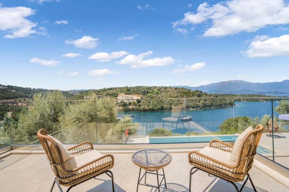 Villa Chriselia - 3 Bedrooms With Sea Access Villa in Peloponnese, Western Greece and the Ionian