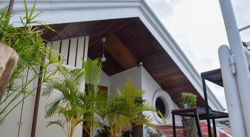 Orokasa Guesthouse Bed and Breakfast in Puerto Princesa