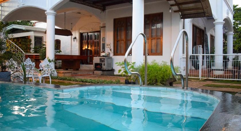 Orokasa Guesthouse Bed and Breakfast in Puerto Princesa