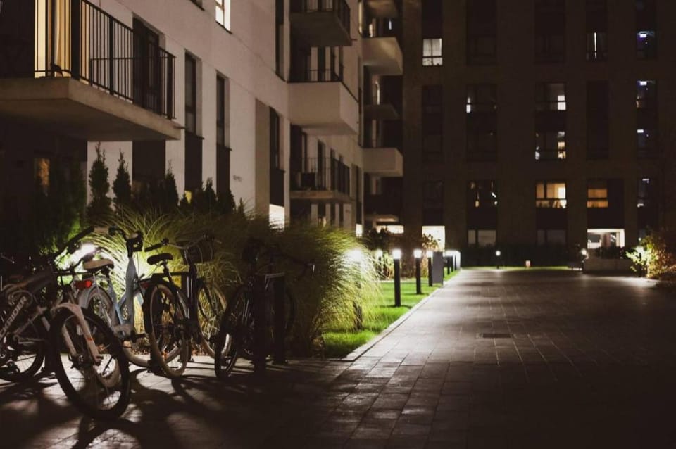 Loco | Blisko centrum | Doskonała lokalizacja w Warszawie Apartment in Warsaw