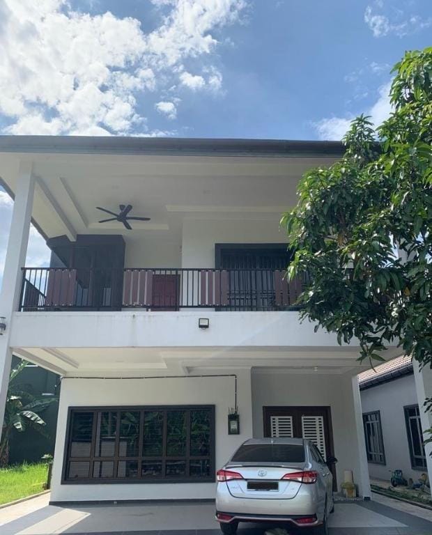 Seputeh Homestay Sungai Buloh Vacation rental in Petaling Jaya