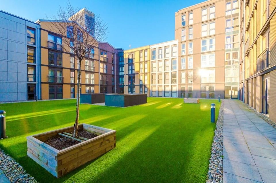 Arden Suite - Discounted Stays! Apartment in Birmingham