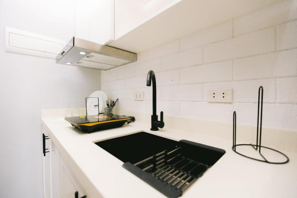 Studio Deluxe Room in Araneta City Cubao Apartment in Quezon City