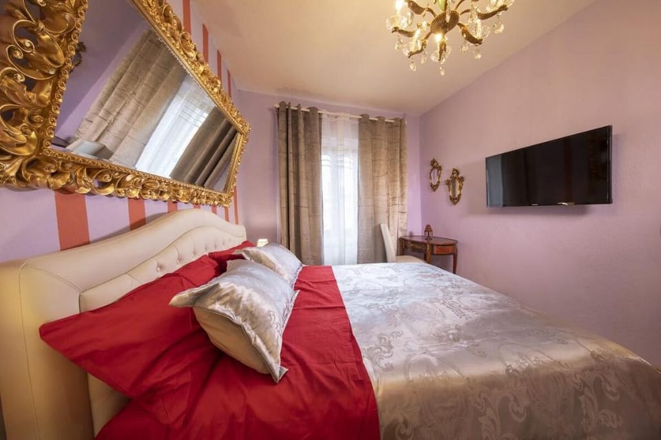 La Togata Hotellerie - Matrimoniale Contessa Rossa Vacation rental in Tuscany