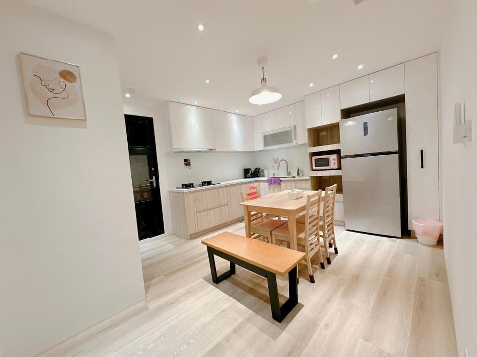 Romance lives in 台北這間小宅裡/Mar-exclusive Vacation rental in Taipei City