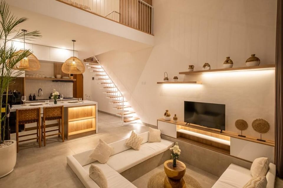 Six min to beach - NEW Luxe Pool Loft w/120'Cinema Vacation rental in North Kuta