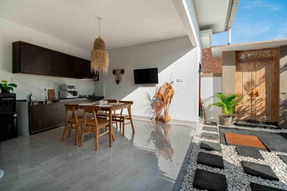 Casa de Cavendish 2BR Villa with Private Pool Villa in North Kuta