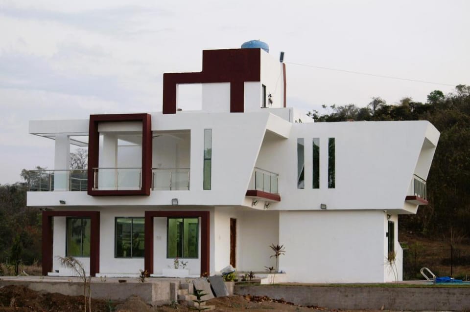 Malhar Farms Villa in Maharashtra