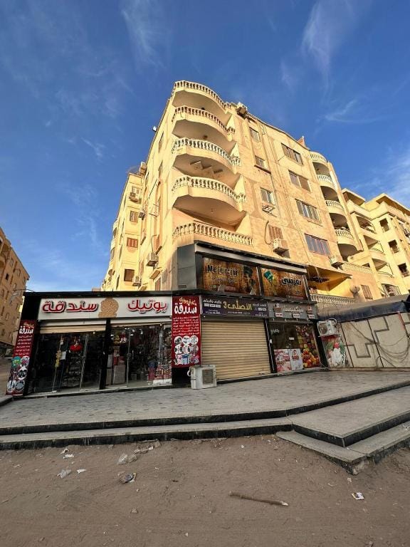 Pyramid View Penthouse | 3/4BR | Near Great Sphinx Vacation rental in Egypt
