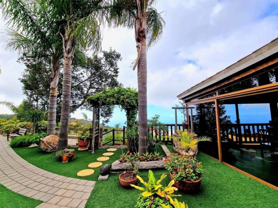 Finca Los Loros Icod de los Vinos by HRTenerifeNet Villa in Canary Islands