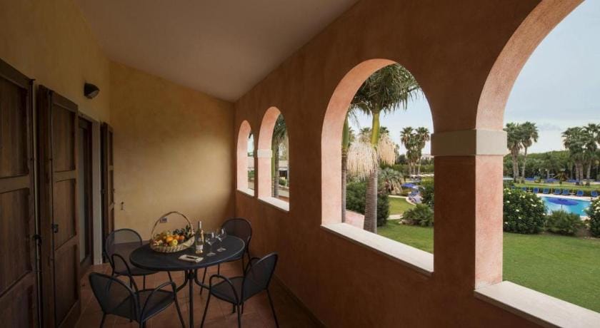 Tranquil Lantana Resort 2 Bedroom Apartments Sleeps 7 Apartment in Pula