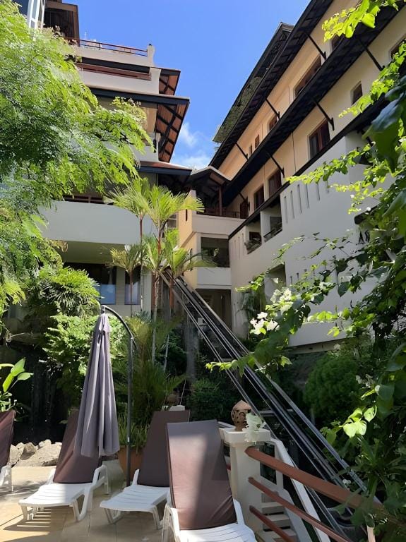 Seaview Residence Apartment in Rawai