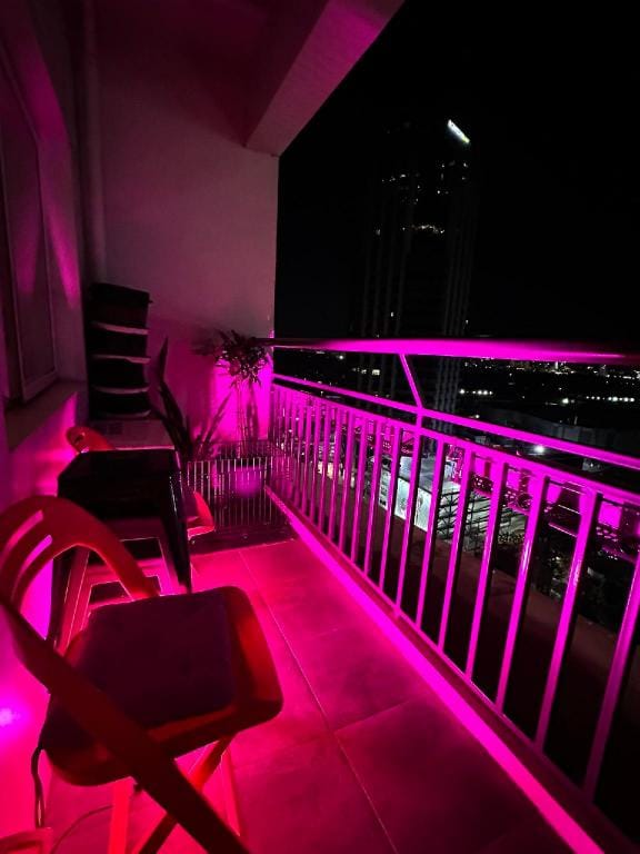 Budget apartment for barkada nights and parties Apartment in Mandaluyong