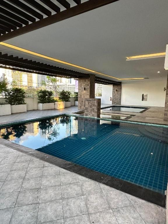 Budget apartment for barkada nights and parties Apartment in Mandaluyong
