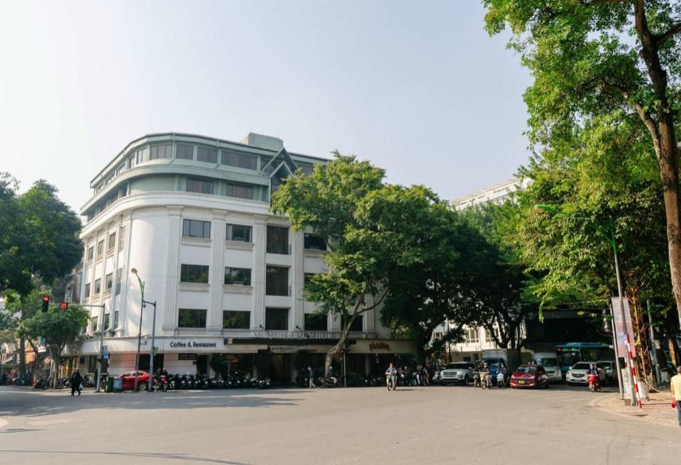 La Passion - City View - Breakfast Included Apartment in Hanoi