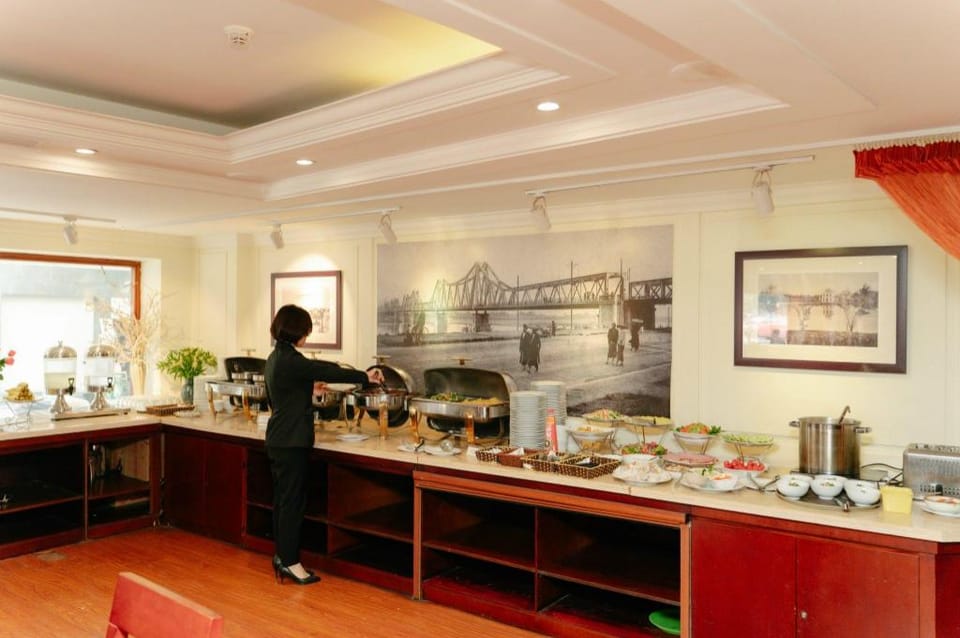 La Passion - City View - Breakfast Included Apartment in Hanoi