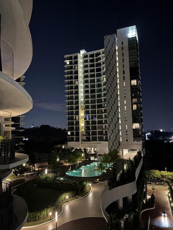 KLGCC Kuala Lumpur Golf Country Club Condo Apartment in Petaling Jaya