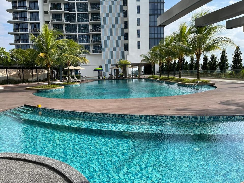 KLGCC Kuala Lumpur Golf Country Club Condo Apartment in Petaling Jaya