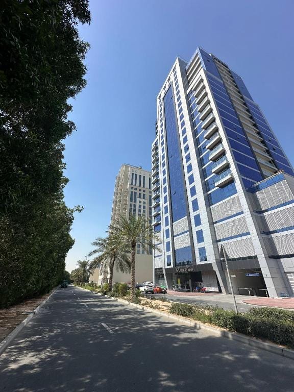 Luxurious, cozy and spacious one-Bedroom apartment in the heart of Dubai. Apartment in Dubai