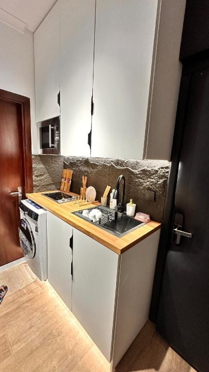 شقة فندقيه فاخرة في ممشى الهجرة Apartment in Medina