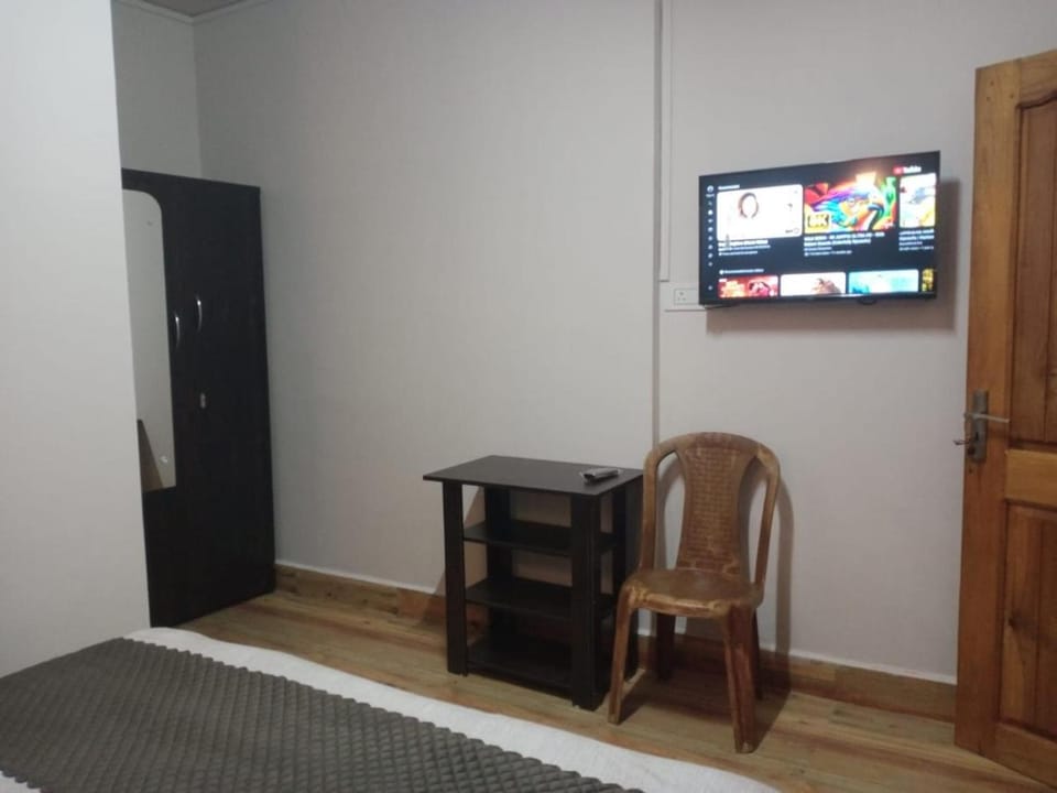 Alanmaria Bed and Breakfast Apartment in Bangladesh