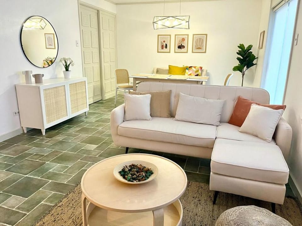Sunridge Subic C Vacation rental in Subic