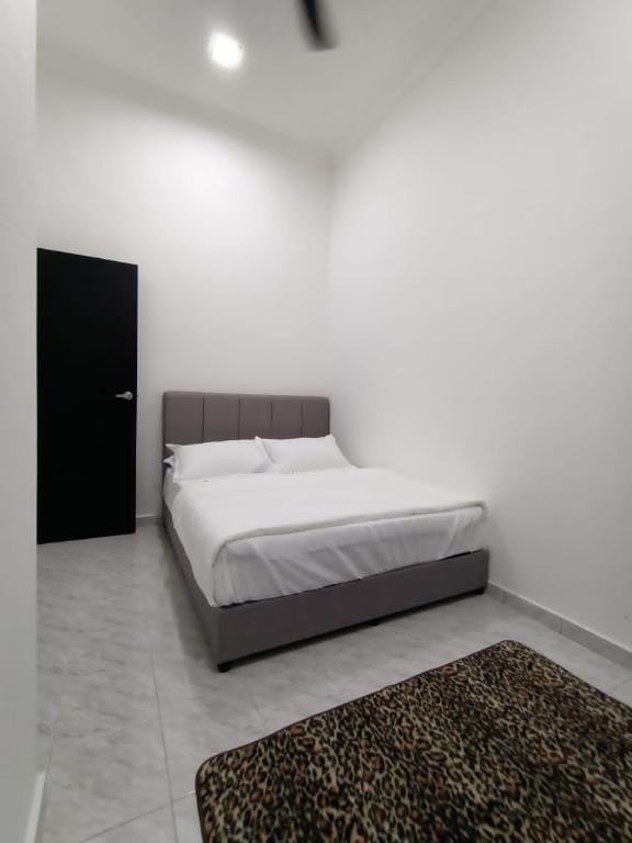 Muslim homestay Villa 8585 (swimming pool) Villa in Perak