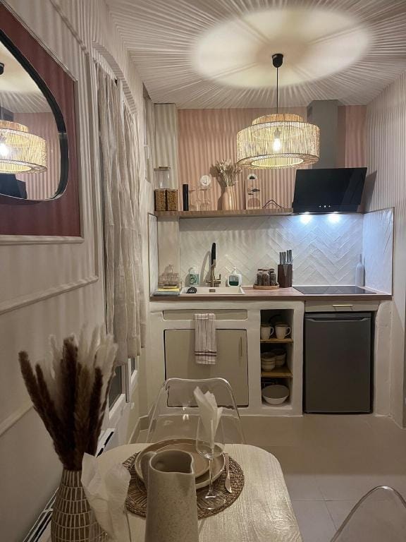 Porte de Versailles - Parking Gratuit Apartment in Issy-les-Moulineaux