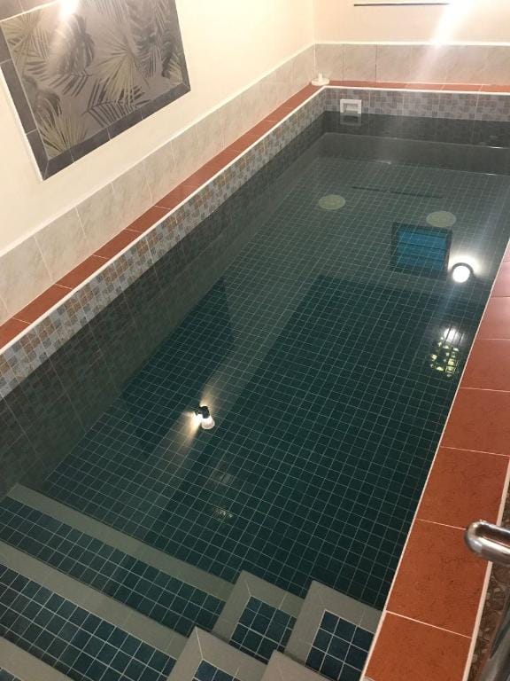 King's Pool Chalet - Parit Raja Vacation rental in Johor