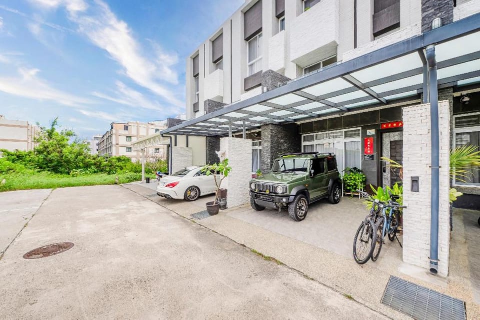 Stay in Jialeshuei Bed and Breakfast in Hengchun Township