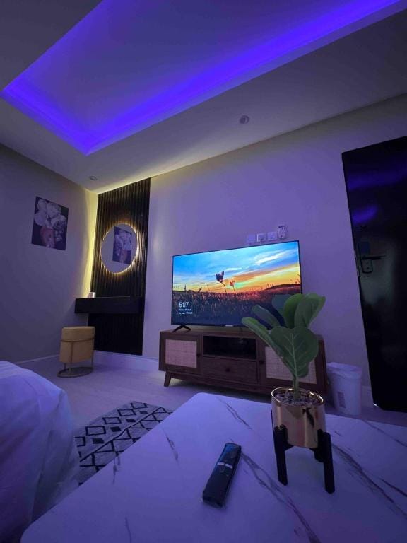 استوديو تفاصيل - مدخل خاص وذاتي  - Details Studio Apartment in Riyadh