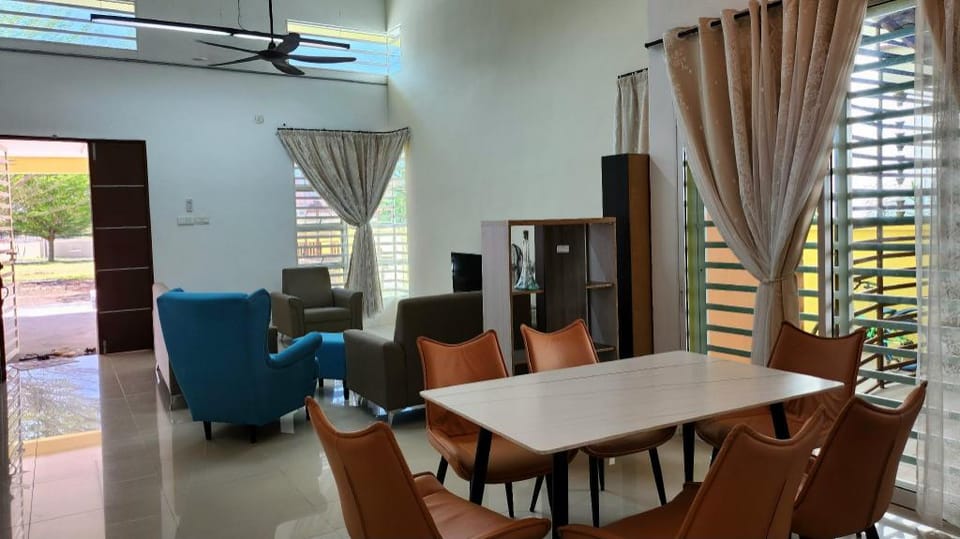 Klebang 42 - KKS Plus Collection Vacation rental in Ipoh
