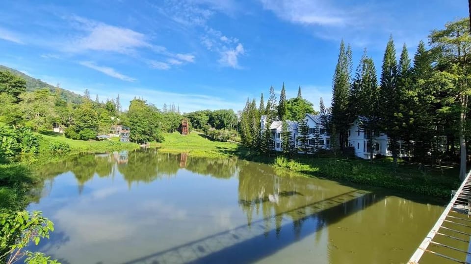 Sam Nak Thong Houses Vacation rental in Chon Buri Changwat