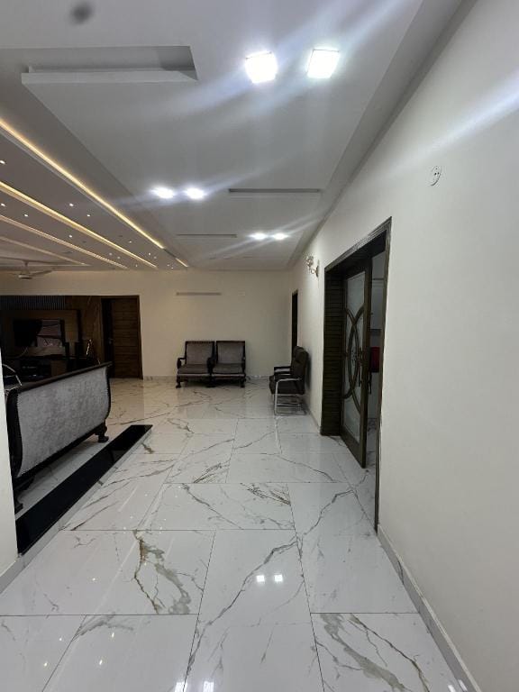 Villa Central Spacious Park View AC Ntflix TV Vacation rental in Islamabad