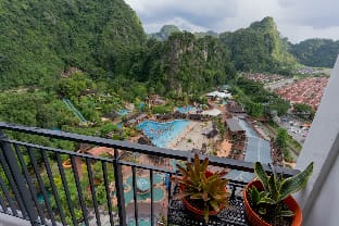 My Cozy Retreat w/Lost World View @ Tambun, Ipoh Apartment in Perak