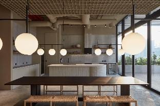 Upside Living Studio with BURJ KHALIFA VIEW |Business Travel Ready Apartment in Dubai