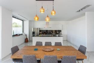 Villa Valentina W/Seaside View︱Your Minimal Haven Villa in Crete