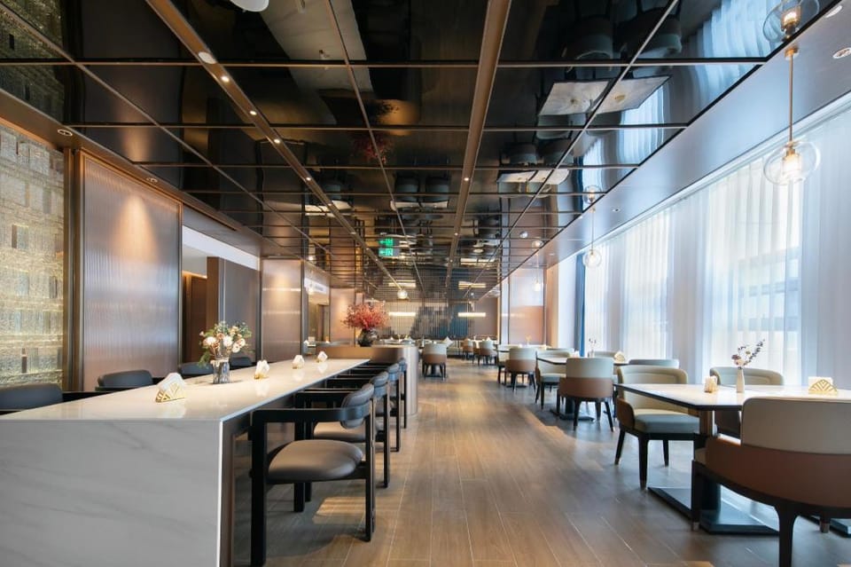 Madison Hotel Chengdu Pengzhou Tianfu Traditional Chinese Medicine City Hotel in Chengdu