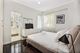 Henrietta's Gem - Premium 3 bed Apartment in Sydney