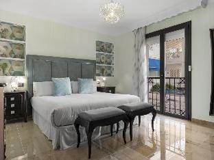 Espacioso apartamento en 1ª línea de playa Apartment in Marbella