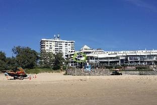 Mooloolaba Beachfront Apartment in Sandcastles Apartment in Sunshine Coast