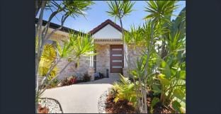 Peaceful, Pet Friendly Home Vacation rental in Buderim