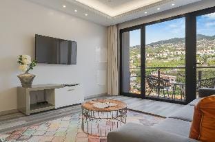 Torre Palace II by Atlantic Holiday Apartment in Câmara De Lobos