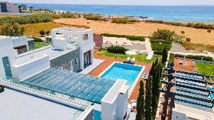 Maya #4 Ruidoso Luxury Villa with a Private Pool Vacation rental in Ayia Napa