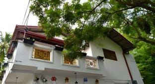 Agmend Holidays (2 Bedroom Apartment) Vacation rental in Galle