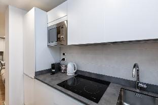 MagnoliaApartments - 5 Nirone Center Apartment in Milan