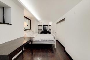 Deluxe 2-bedroom duplex apartment in Belgravia Apartment in City of Westminster