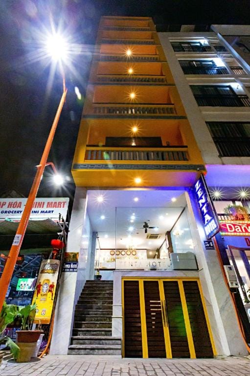 Zenta Beach View Hotel Hotel in Da Nang