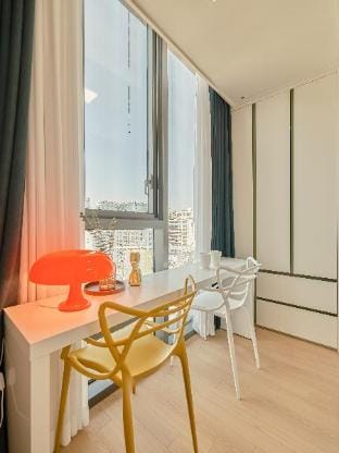 Seoul COMOCASA Fully Furnished Studio Apartment in Seoul